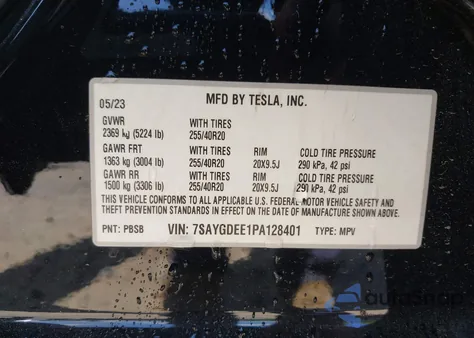 2023 Tesla Model Y Awd/Long Range Dual Motor All-Wheel Drive из США, поврежденный, VIN 7SAYGDEE1PA128401